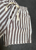 Afbeelding laden in Galerijviewer, Coffee striped short
